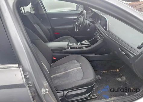 2021 Hyundai Sonata Se z USA, uszkodzony, nr VIN 5NPEG4JA3MH109948